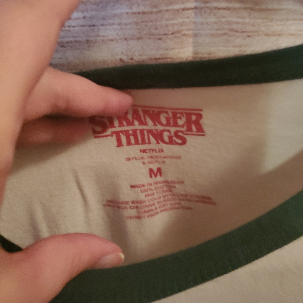 2 for 20! Stranger Thing Tee Shirt Medium - Picture 4 of 4